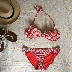 🏝 END OF SUMMER SALE ☀️Cute red and white bikini